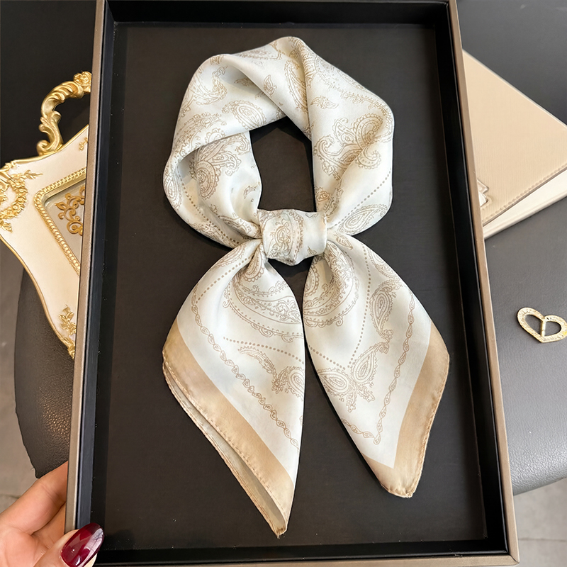 Silk Scarf Square - 빈티지 베이지 페이즐리 프린트 스퀘어 스카프