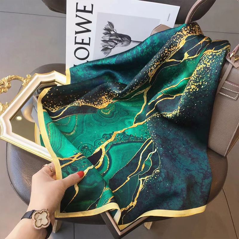 Silk Scarf Square - 70x70cm 여성 스카프 실크 느낌 헤어